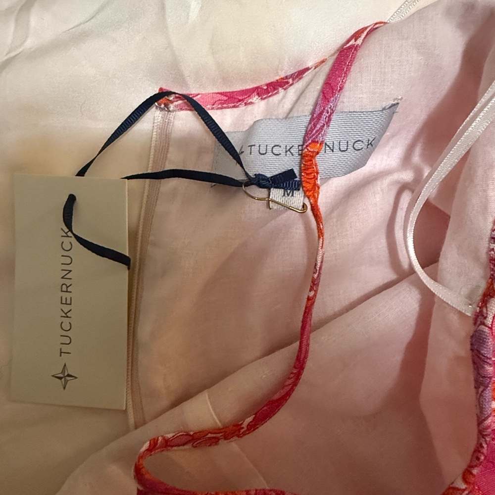 NWT New Tuckernuck Pink Floral Dress M Medium - Picture 2 of 2